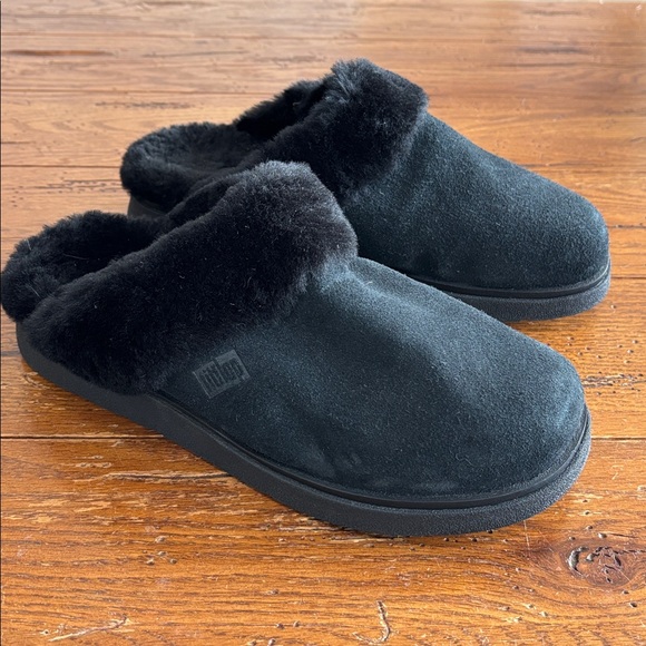 FitFlop Gen-FF Slipper Shoes Women’s Cozy Black Suede Shearling Lined Size 10 - Picture 2 of 12